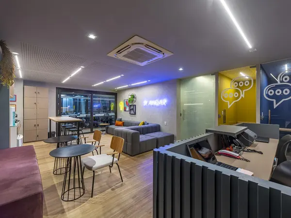 Recepção do NVO Coworking no 5º andar